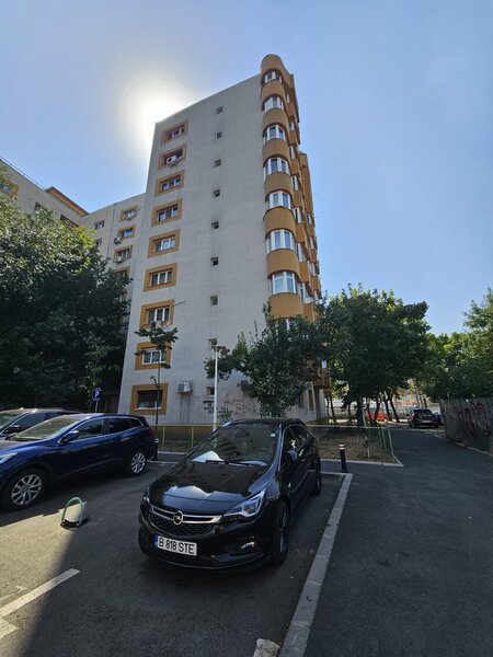 Progresului, Vulcan Value Center De vanzare Ap. 3 camere